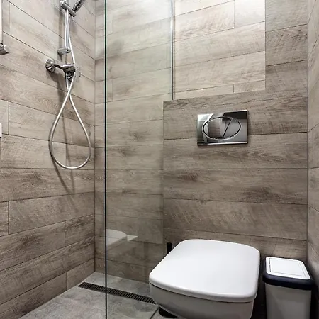 Valova 13/9, Small Apartment